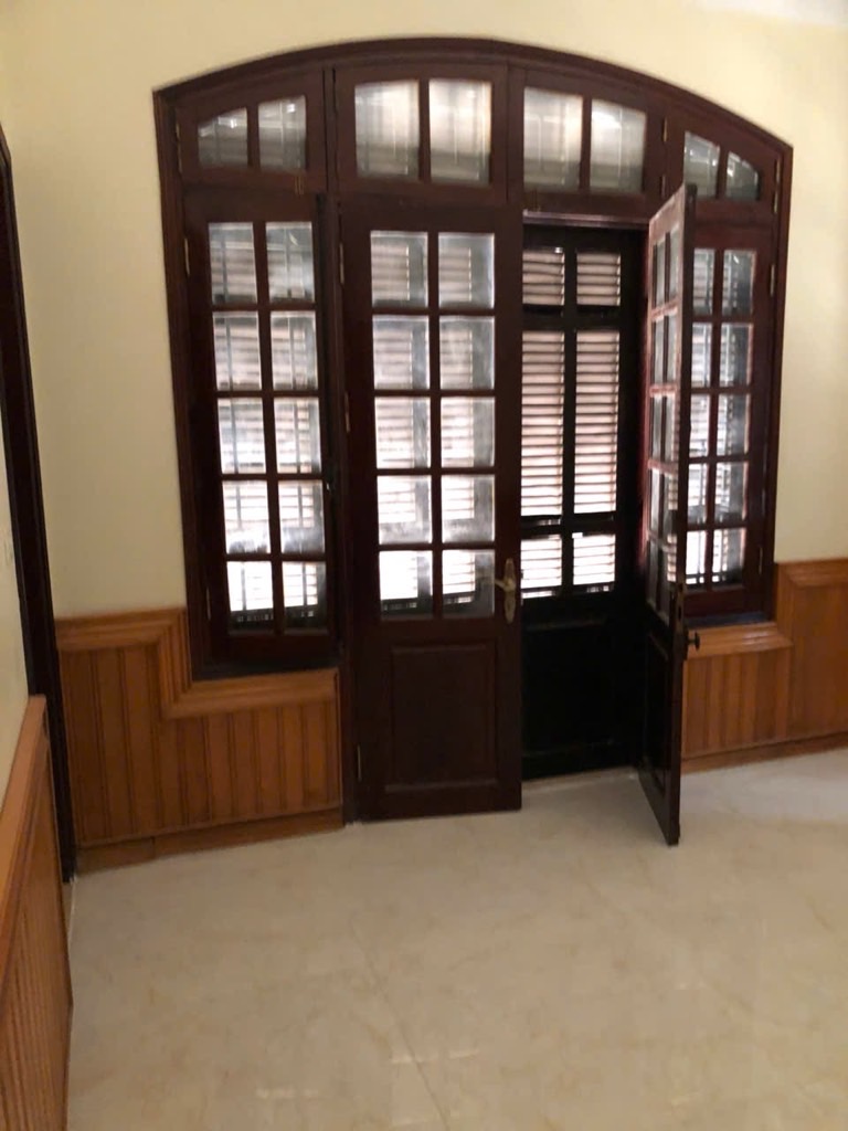 Bán nhà La Thành - diện tích 78.8m2 5 tầng - Nhà lô góc 3 mặt thoáng - giá 21 tỷ