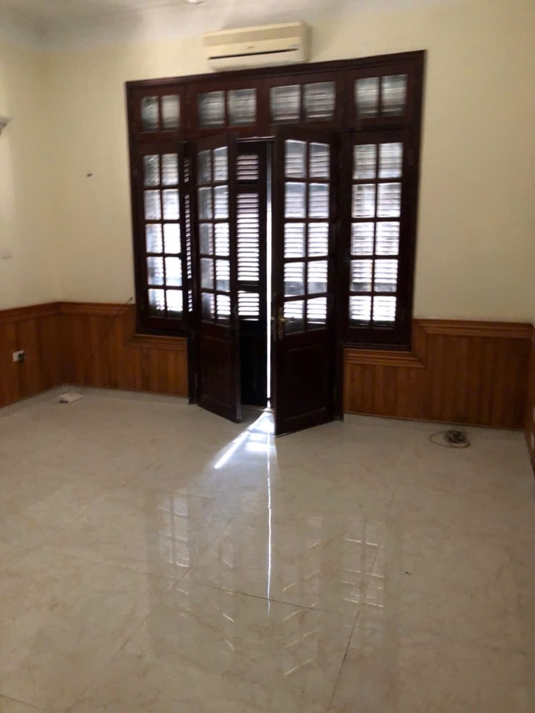 Bán nhà La Thành - diện tích 78.8m2 5 tầng - Nhà lô góc 3 mặt thoáng - giá 21 tỷ