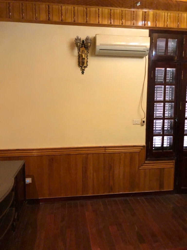 Bán nhà La Thành - diện tích 78.8m2 5 tầng - Nhà lô góc 3 mặt thoáng - giá 21 tỷ