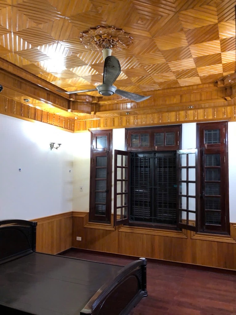 Bán nhà La Thành - diện tích 78.8m2 5 tầng - Nhà lô góc 3 mặt thoáng - giá 21 tỷ