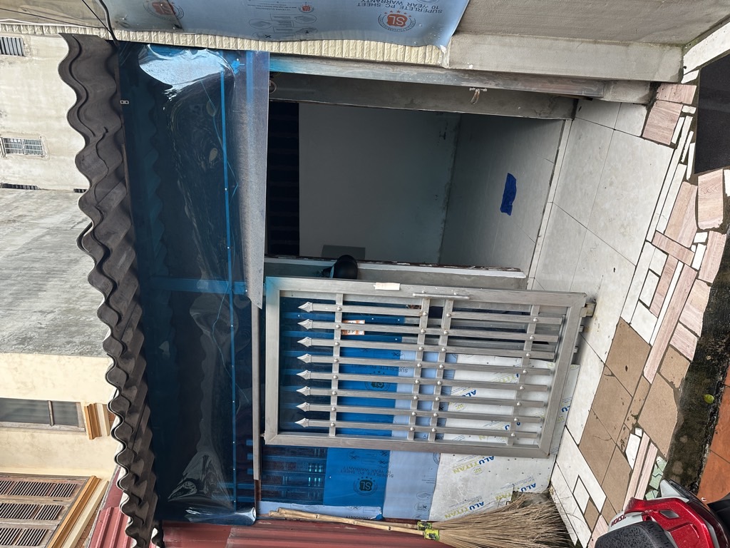 Bán nhà Trường Chinh - diện tích 33m2 1 tầng - ngõ rộng ba gác vào thoải mái - giá 6 tỷ