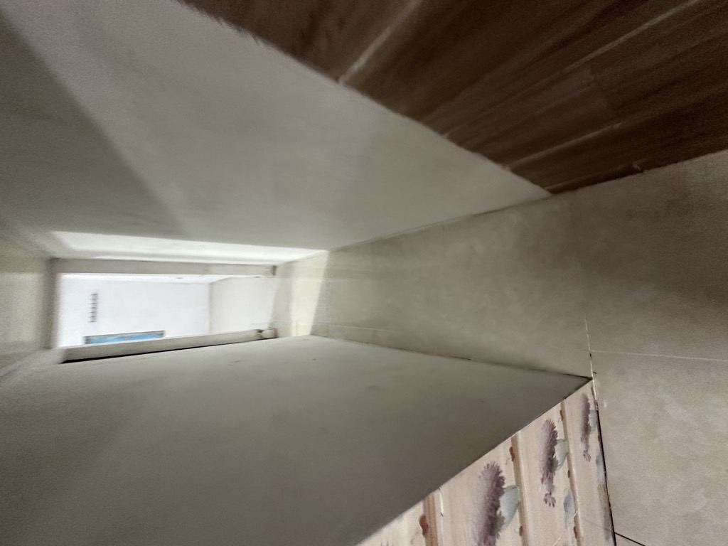 Bán nhà Trường Chinh - diện tích 33m2 1 tầng - ngõ rộng ba gác vào thoải mái - giá 6 tỷ