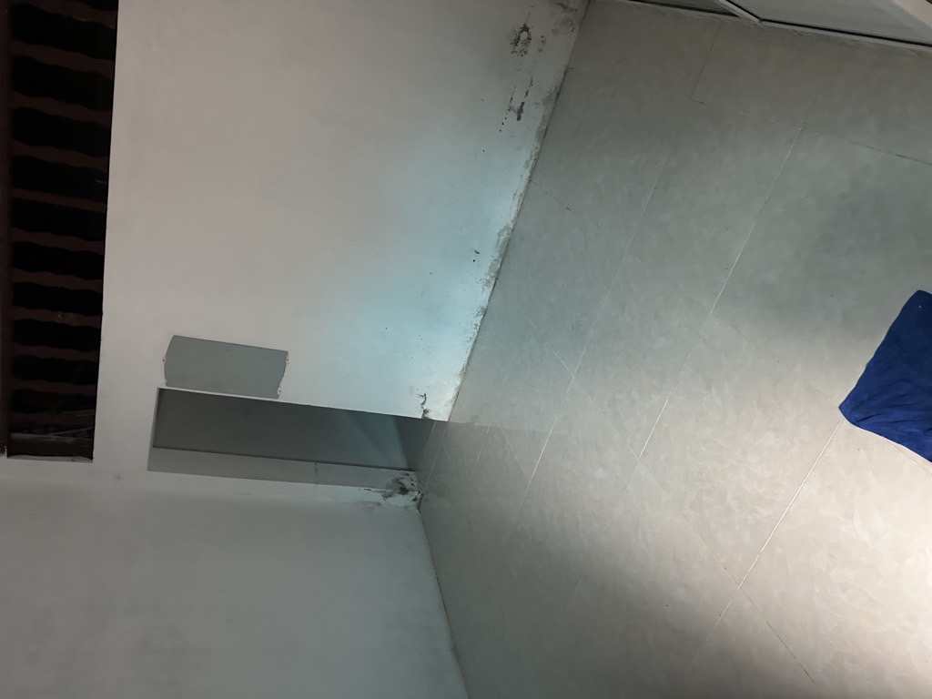 Bán nhà Trường Chinh - diện tích 33m2 1 tầng - ngõ rộng ba gác vào thoải mái - giá 6 tỷ