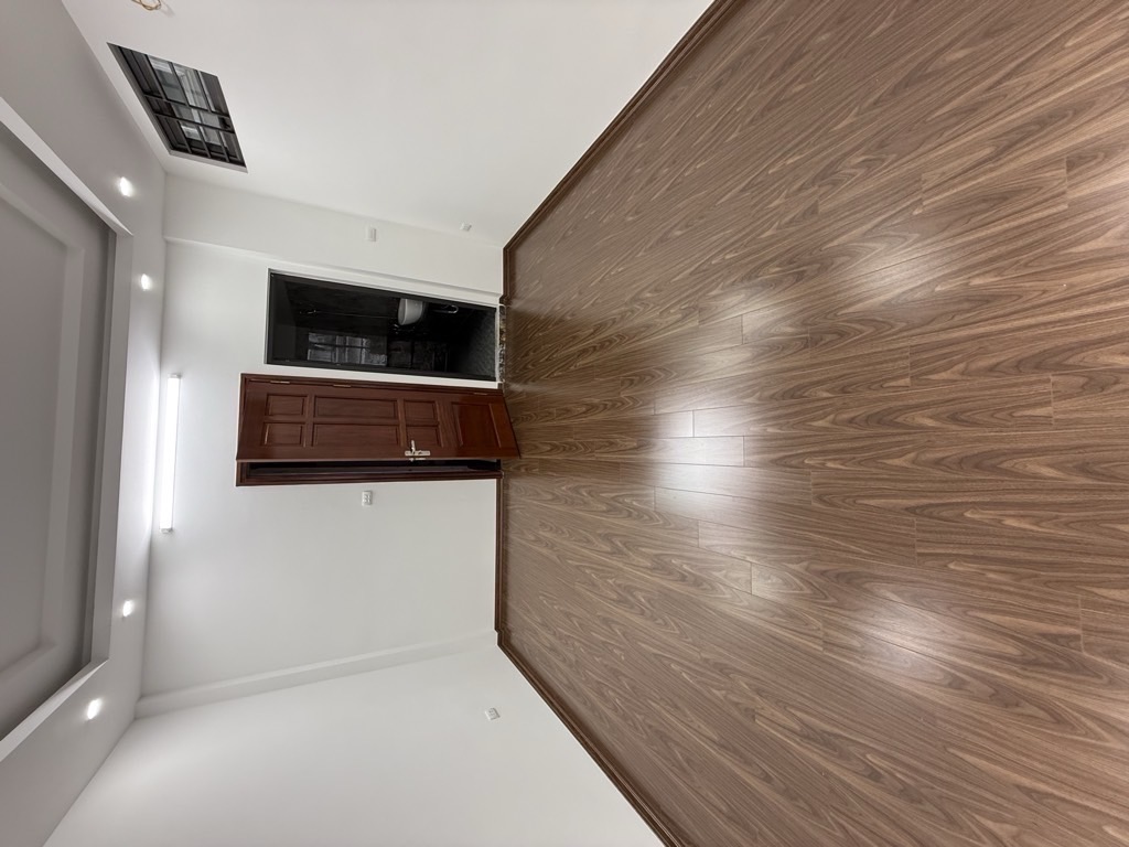 Bán nhà Khương Trung - diện tích 34m2 5 tầng - MẶT NGÕ KINH DOANH - giá 9,8 tỷ