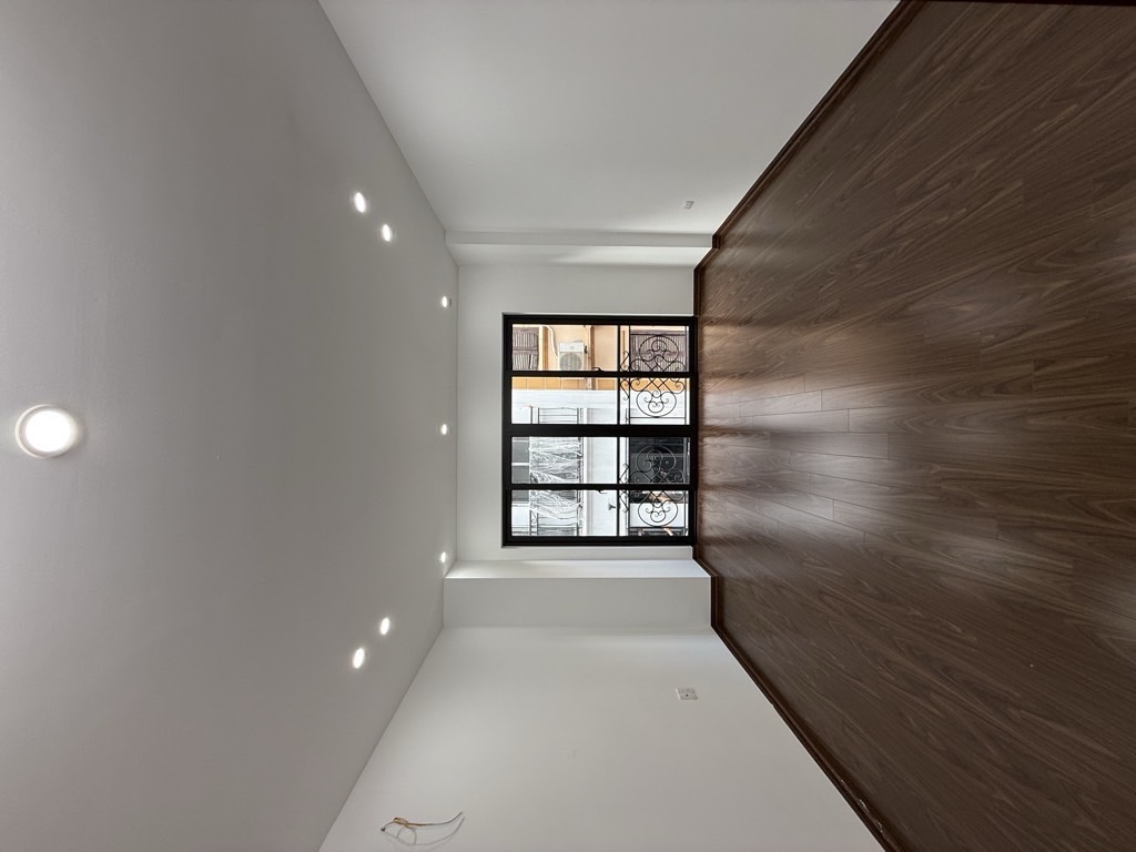 Bán nhà Khương Trung - diện tích 34m2 5 tầng - MẶT NGÕ KINH DOANH - giá 9,8 tỷ