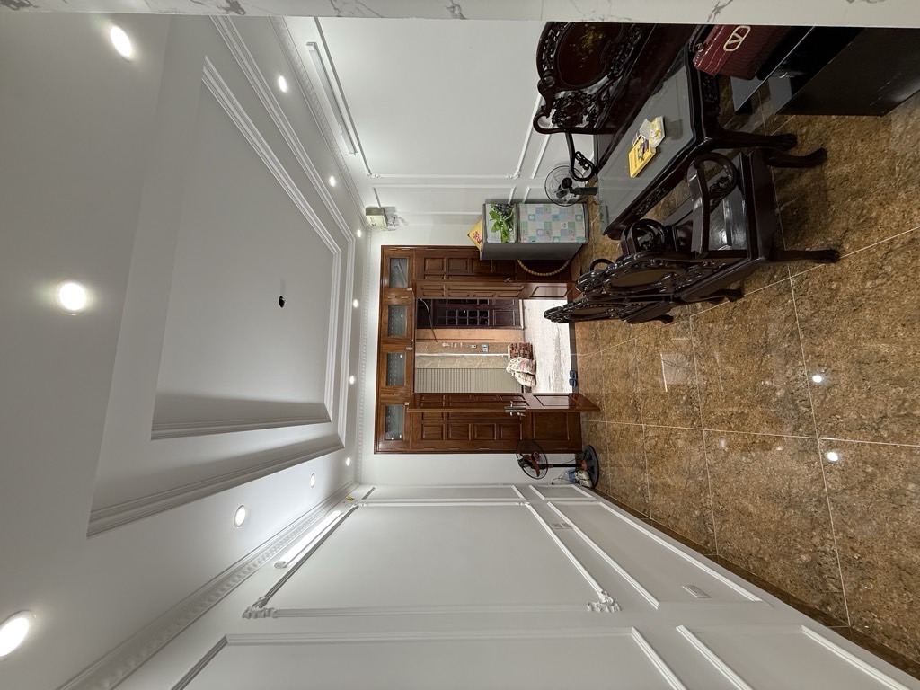 Bán nhà Khương Trung - diện tích 34m2 5 tầng - MẶT NGÕ KINH DOANH - giá 9,8 tỷ