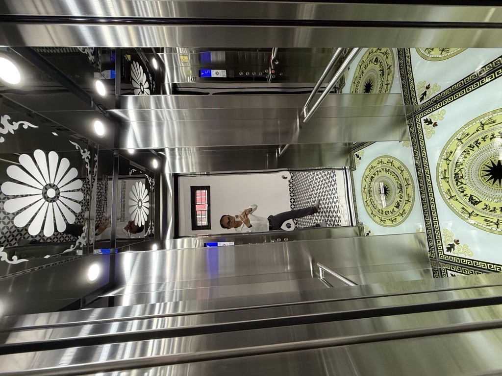 Bán nhà Khương Trung - diện tích 34m2 5 tầng - MẶT NGÕ KINH DOANH - giá 9,8 tỷ