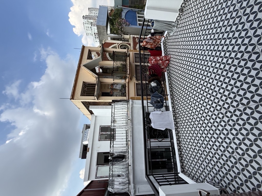 Bán nhà Khương Trung - diện tích 34m2 5 tầng - MẶT NGÕ KINH DOANH - giá 9,8 tỷ