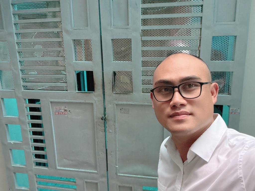 Bán nhà Minh Khai - diện tích 56m2 5 tầng - Ô tô đỗ cửa - giá 11,5 tỷ