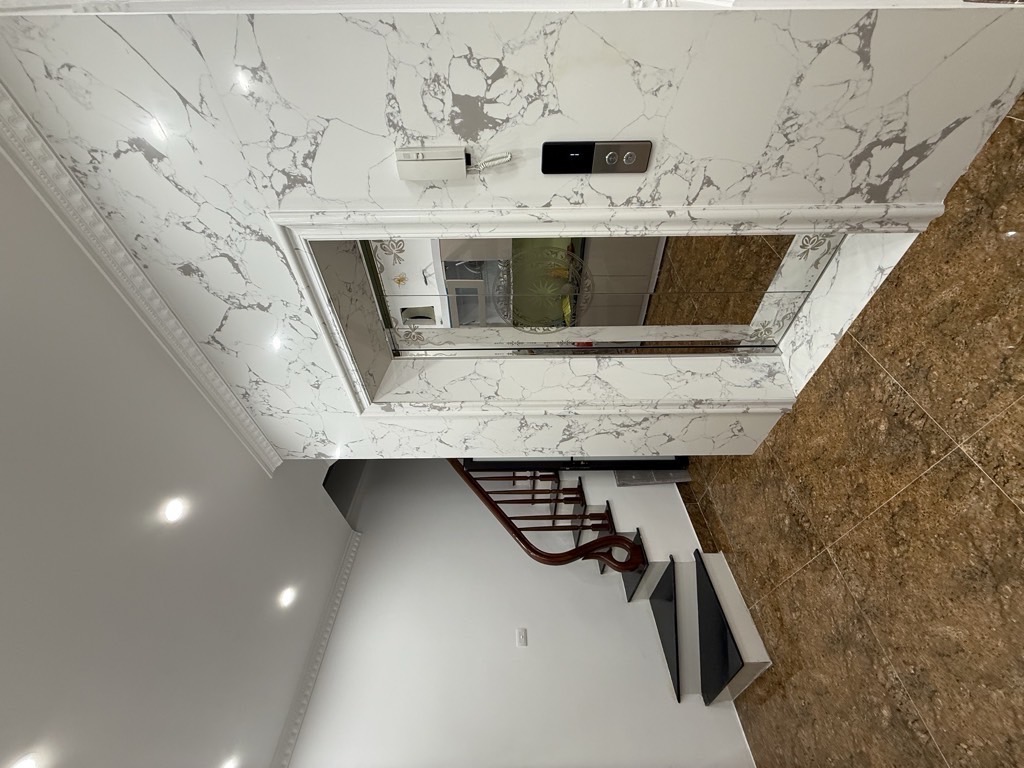 Bán nhà Trại Cá - diện tích 40m2 5 tầng - Mặt ngõ kinh doanh ô tô thông - giá 12,5 tỷ