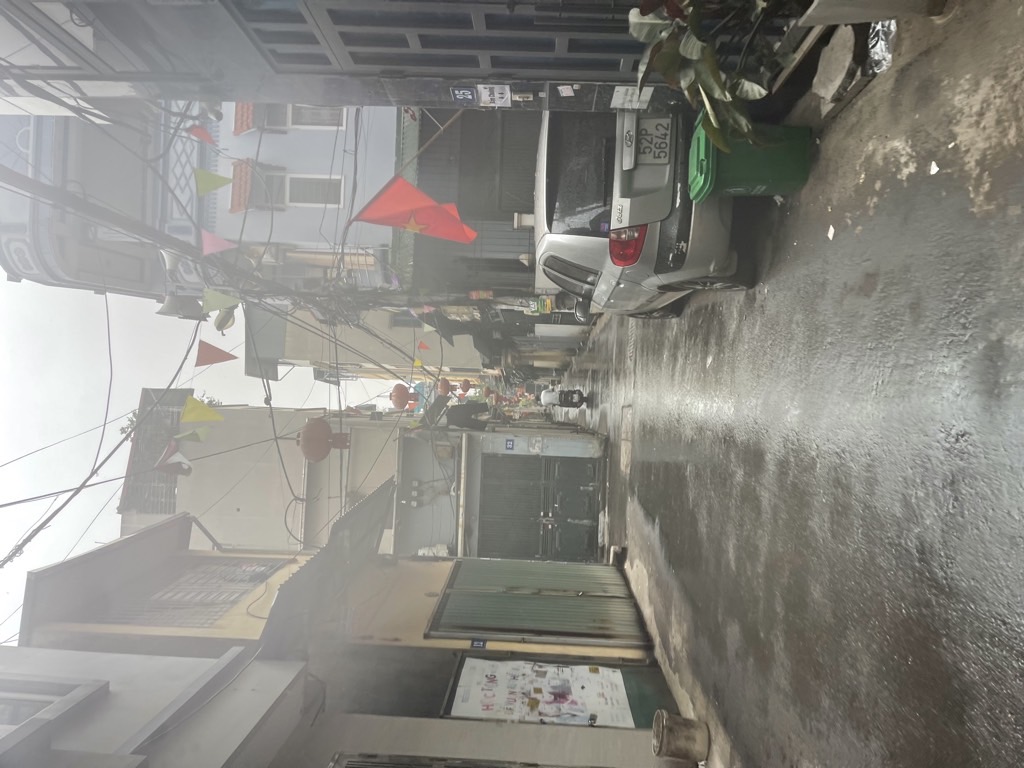 Bán nhà Bằng Liệt - diện tích 31.1m2 5 tầng - Ô tô đỗ cổng - giá 7,2 tỷ