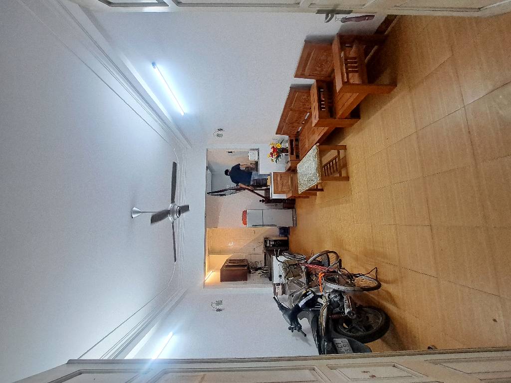 Bán nhà Vĩnh Hưng - diện tích 32m2 4 tầng - Ngõ thông thoáng - giá 8,1 tỷ