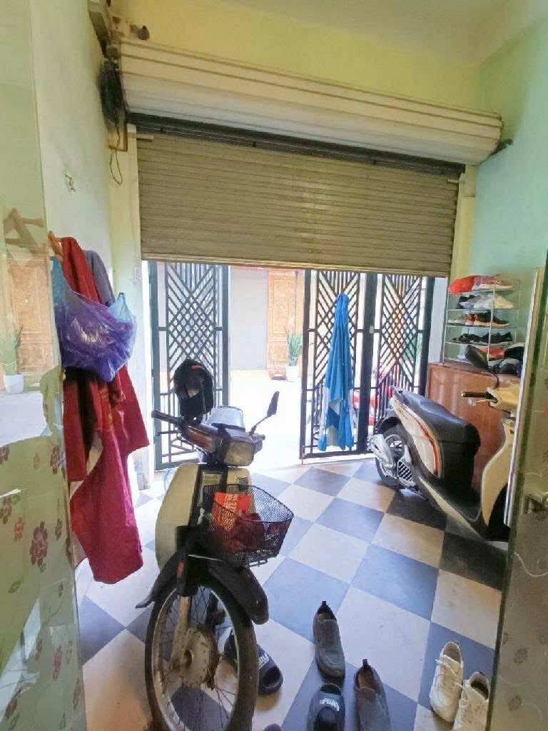 Bán nhà Bạch Đằng - diện tích 51m2 5 tầng - Ô TÔ CHẠY VÒNG QUANH - giá 17,5 tỷ