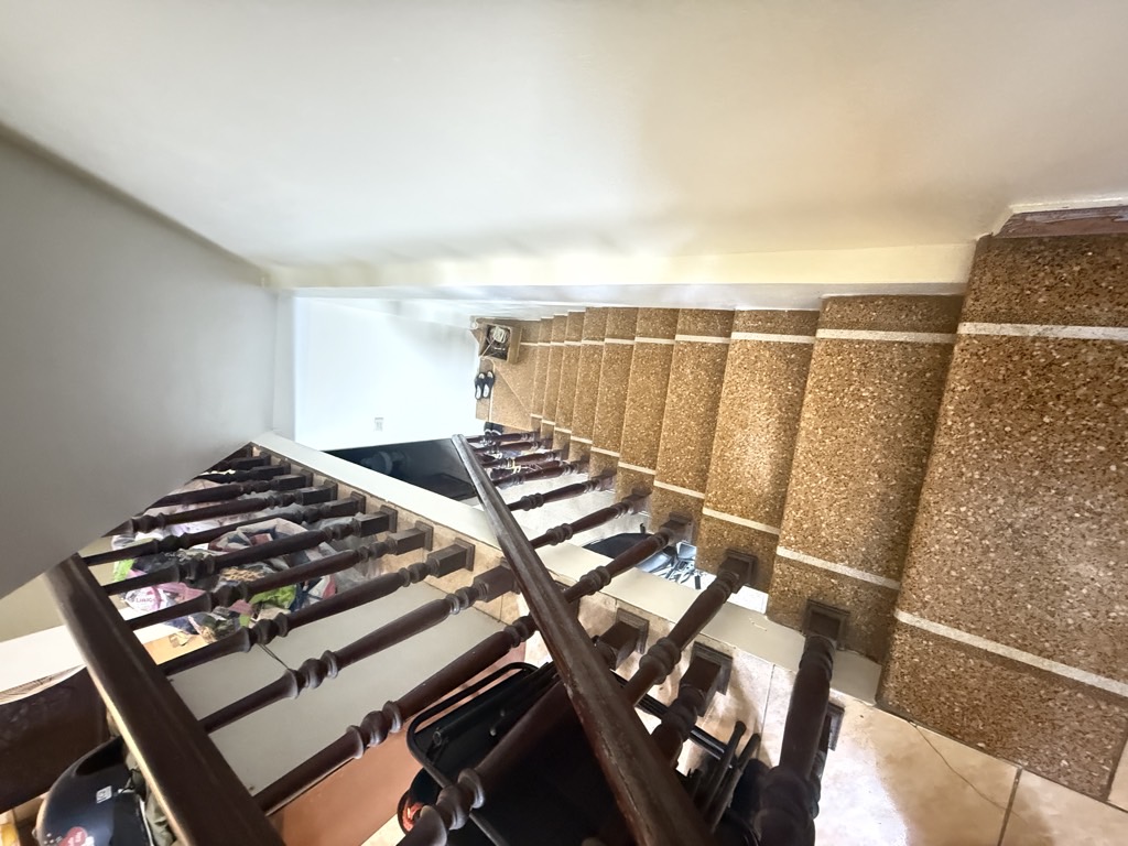 Bán nhà Nguyễn Khoái - diện tích 63.4m2 4 tầng - Đất đẹp, sổ đỏ chính chủ - giá 22 tỷ