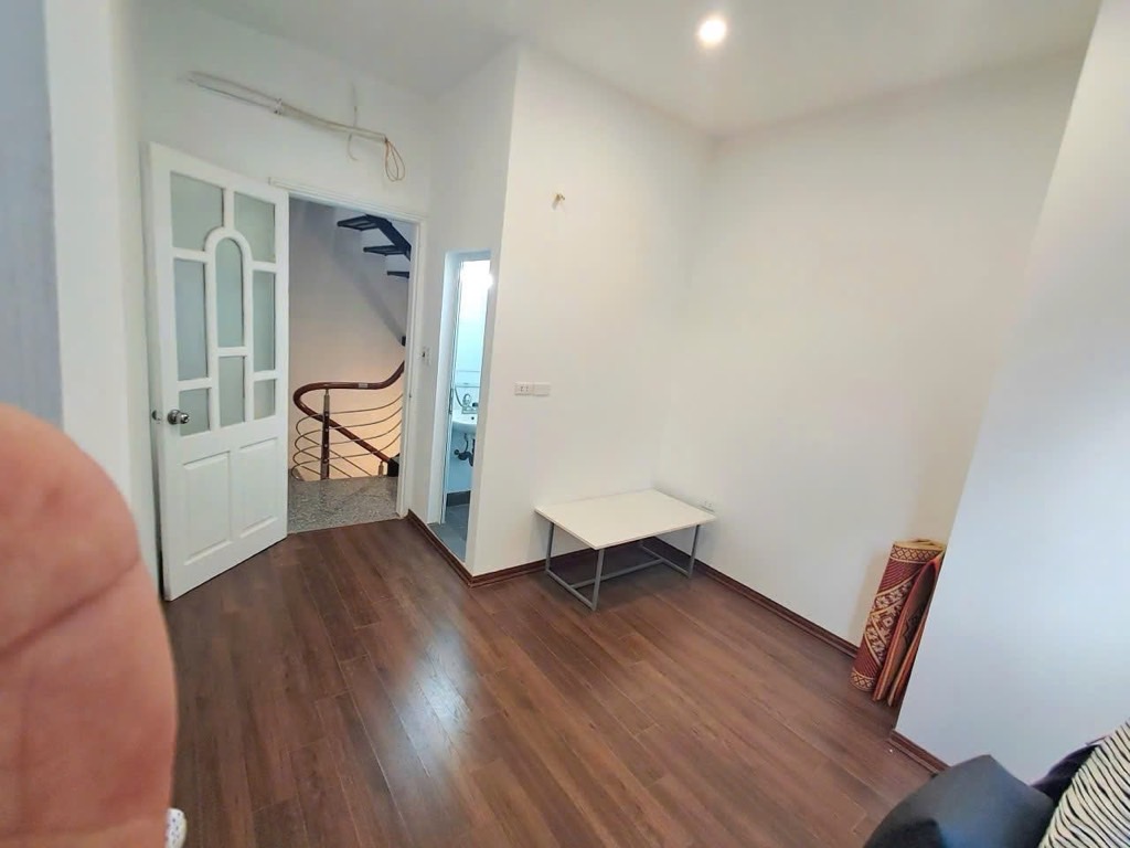 Bán nhà Chùa Liên Phái - diện tích 24,8m2 5 tầng - Nhà đẹp gần ĐH Bách Kinh Xây - giá 6,35 tỷ