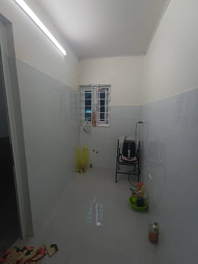 Bán nhà Bùi Xương Trạch - diện tích 70m2 2 tầng - Nhà mới ở luôn, giá 4,25 tỷ