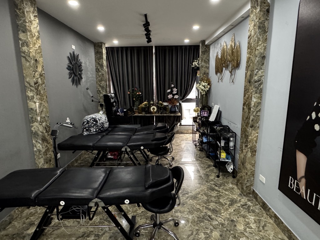 Bán nhà Trường Chinh - diện tích 77.5m2 6 tầng - Mặt ngõ kinh doanh - giá 23,5 tỷ