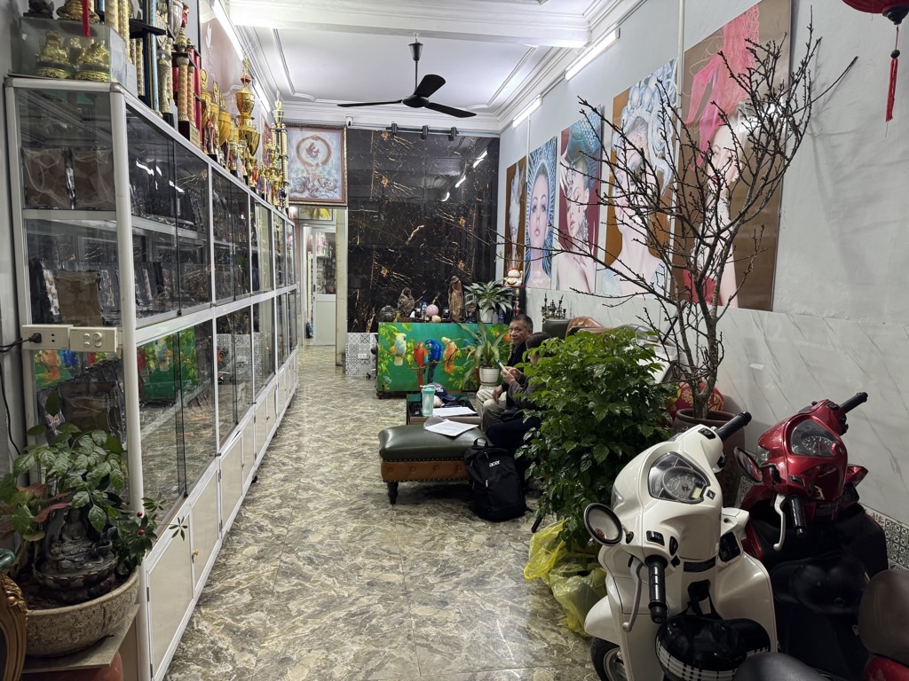 Bán nhà Trường Chinh - diện tích 77.5m2 6 tầng - Mặt ngõ kinh doanh - giá 23,5 tỷ