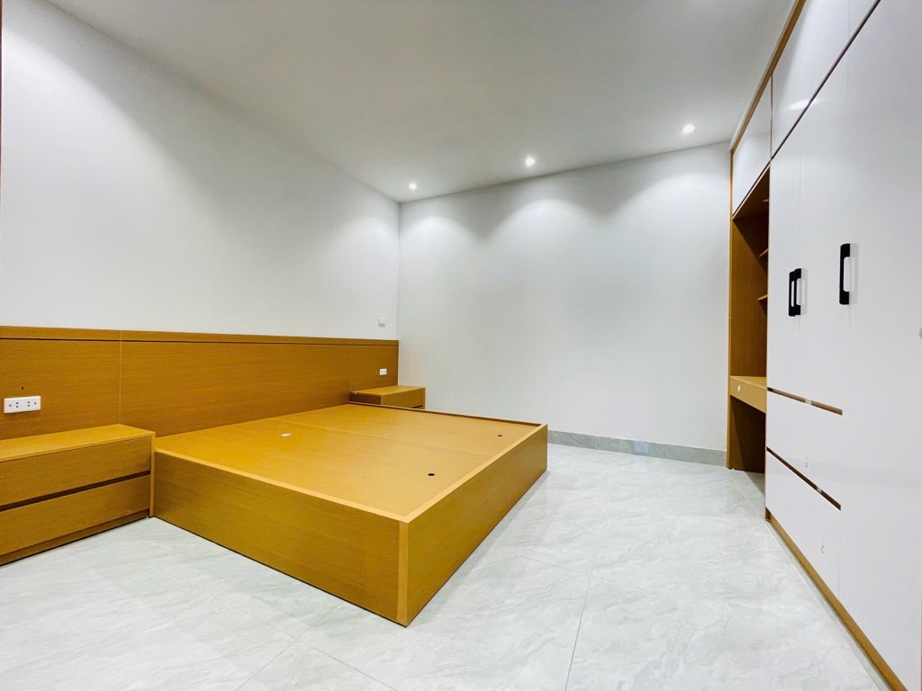 Bán nhà Mai Hắc Đế - diện tích 52m2 3 tầng - vị trí vàng hiếm nhà bán - giá 10,38 tỷ