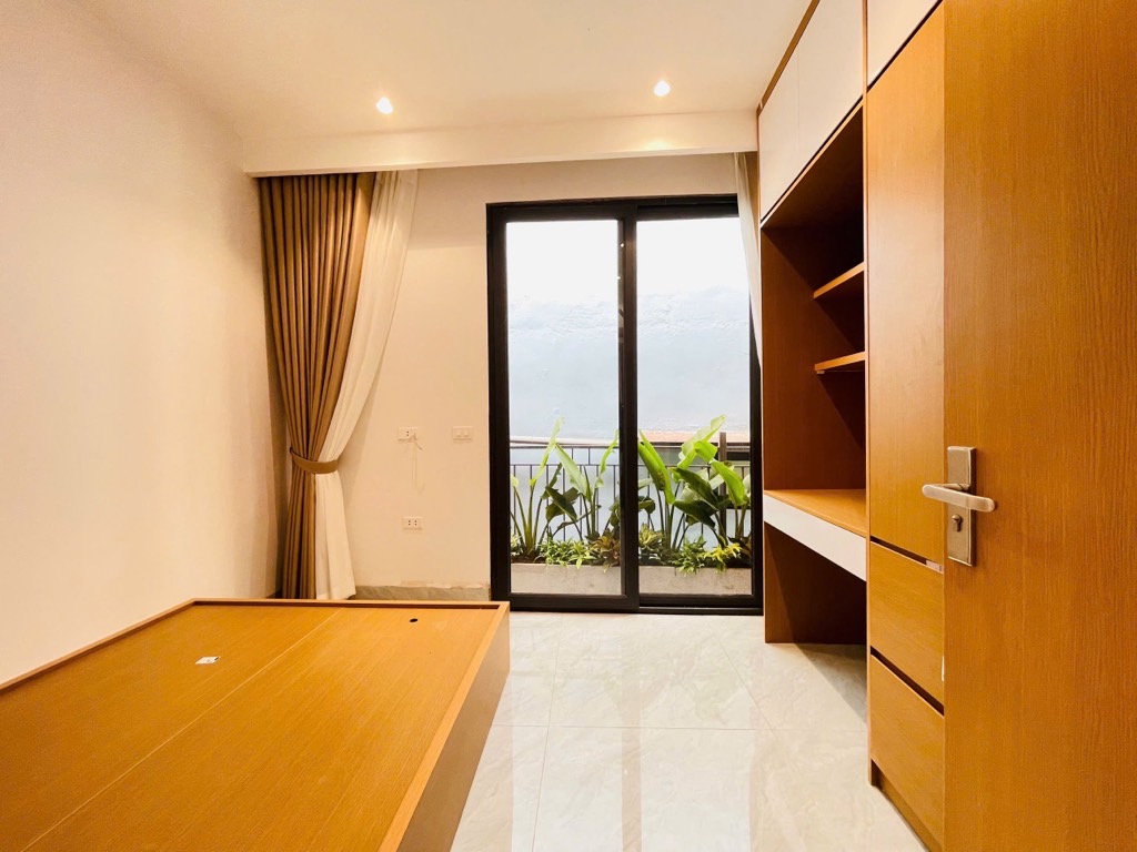 Bán nhà Mai Hắc Đế - diện tích 52m2 3 tầng - vị trí vàng hiếm nhà bán - giá 10,38 tỷ