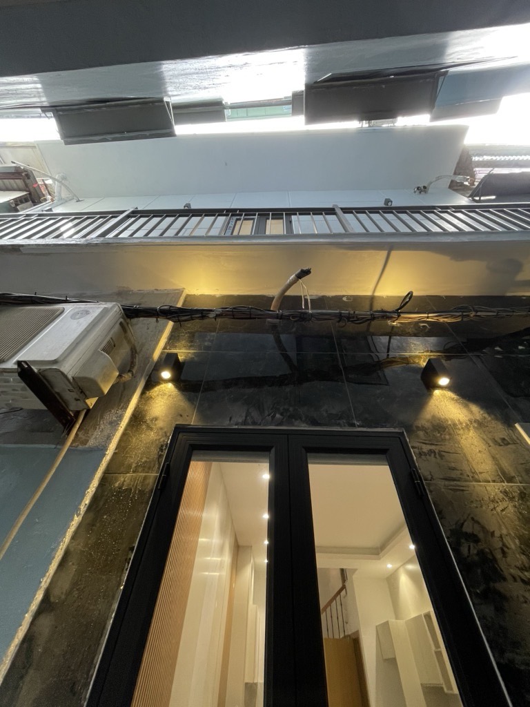 Bán nhà Mai Hắc Đế - diện tích 52m2 3 tầng - vị trí vàng hiếm nhà bán - giá 10,38 tỷ