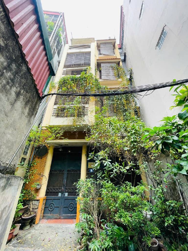 Bán nhà Võ Thị Sáu - diện tích 64,8m2 5 tầng - Gần hồ, ngõ rộng ba gác tránh nhau - giá 18,6 tỷ