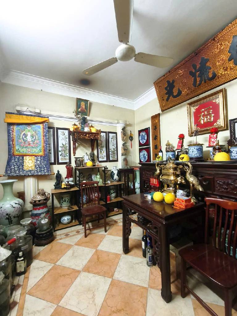 Bán nhà Võ Thị Sáu - diện tích 64,8m2 5 tầng - Gần hồ, ngõ rộng ba gác tránh nhau - giá 18,6 tỷ