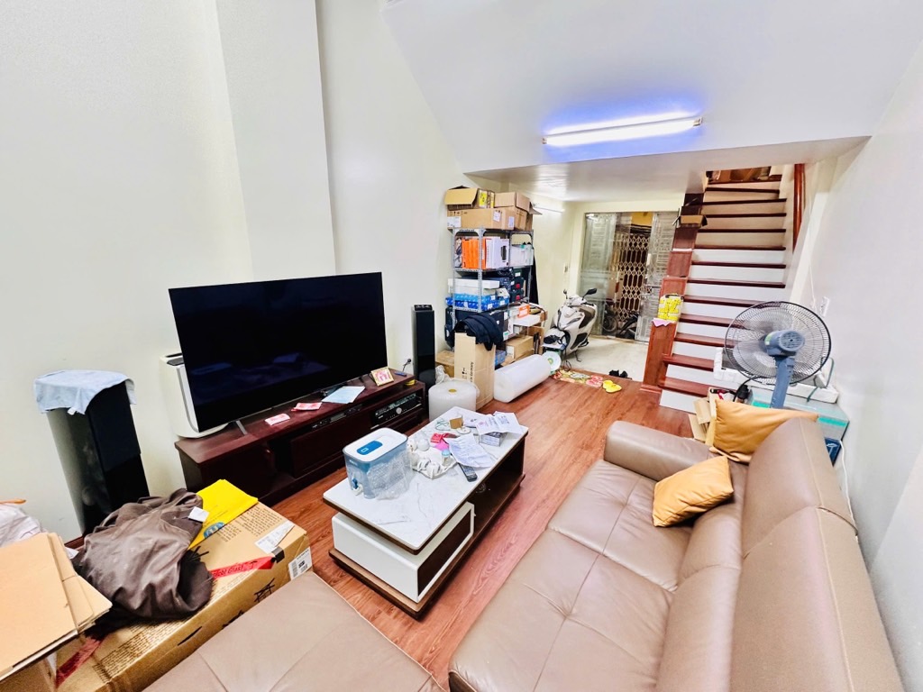 Bán nhà Tôn Đức Thắng - diện tích 28,9m2 5 tầng - Ô tô gần - giá 12 tỷ