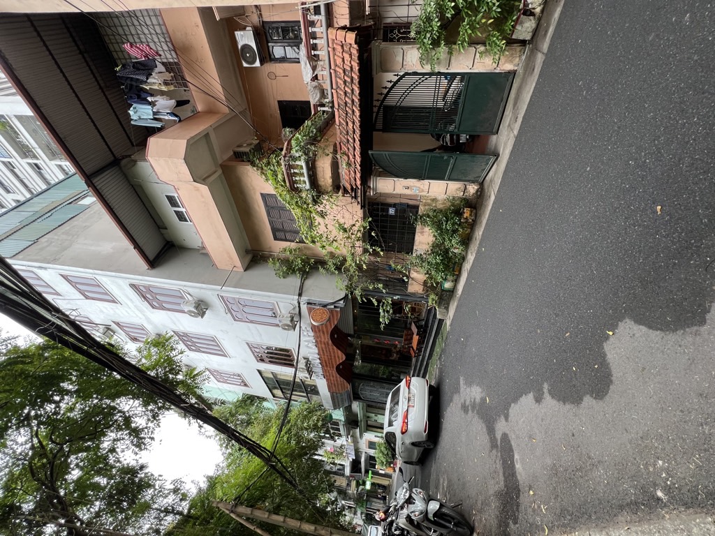 Bán nhà Nguyễn Huy Tưởng - diện tích 76m2 3 tầng - ô tô tránh - giá 13 tỷ