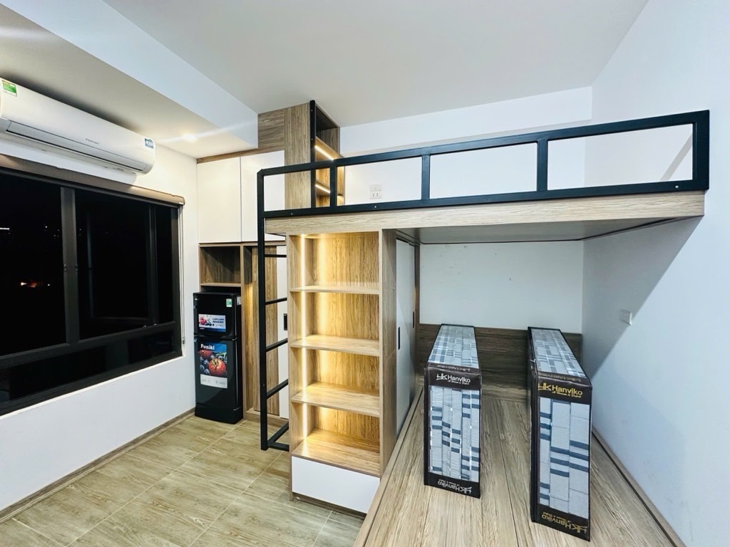 Bán nhà Trương Định - diện tích 42.2m2 5 tầng - Sổ đỏ chính chủ - giá 10,5 tỷ