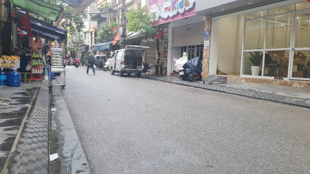 Bán nhà Hoàng Văn Thái - diện tích 43,3m2 4 tầng - Nhà dân xây, sổ vuông đẹp - giá 12,8 tỷ