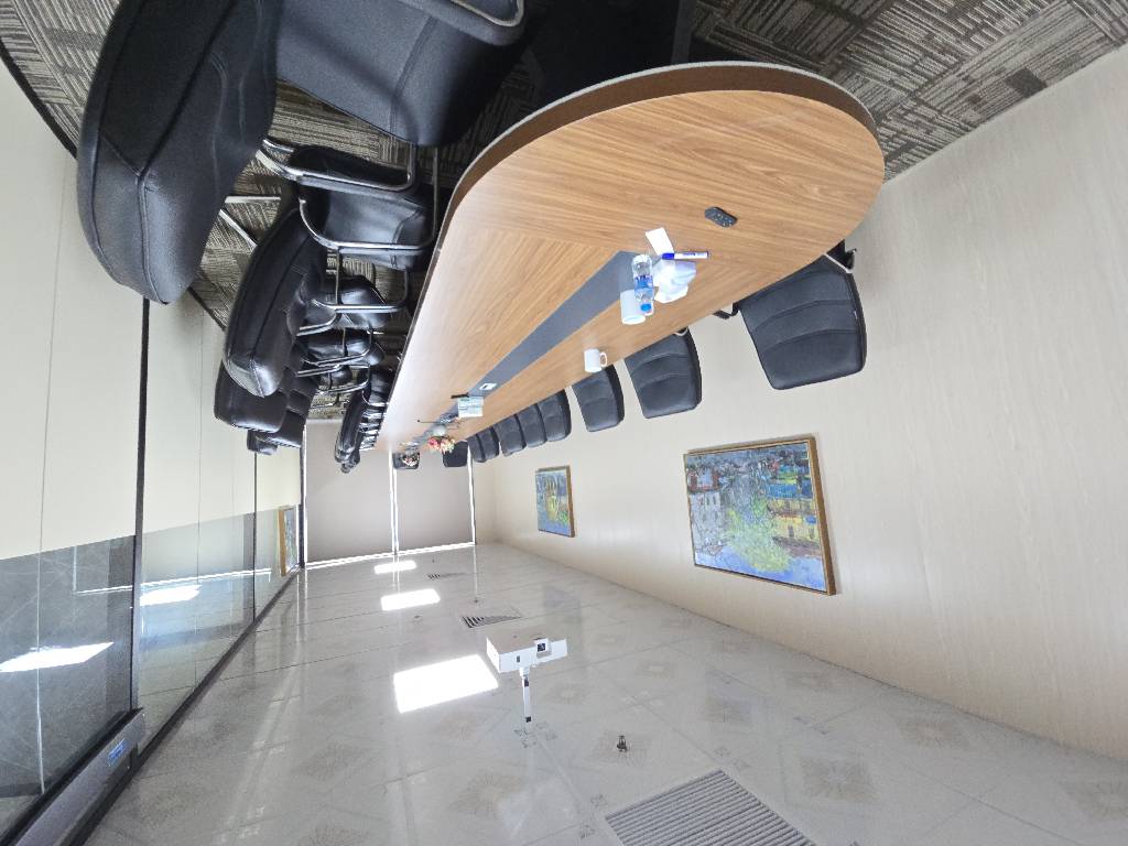 Bán nhà Bạch Mai - diện tích 233m2 14 tầng - Sàn văn phòng hoàn thiện nội thất - giá 13 tỷ