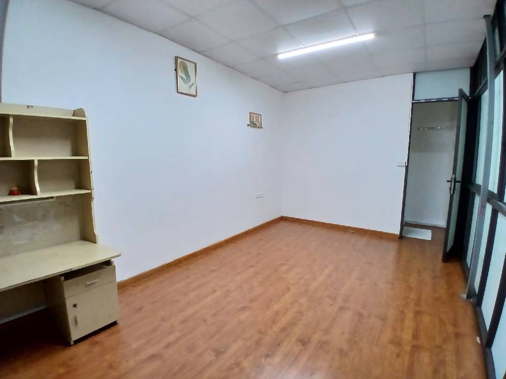 Bán nhà Định Công Hạ - diện tích 36m2 3 tầng - GẦN Ô TÔ - NHÀ ĐẸP - SÁT PHỐ - VIEW HỒ - TẶNG NỘI THẤT - giá 3,5 tỷ