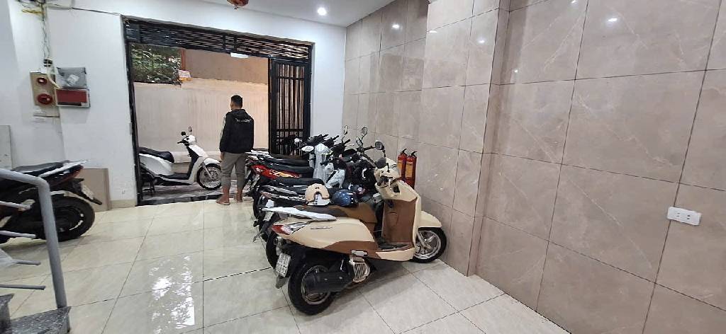 Bán nhà Quan Nhân - diện tích 41m2 7 tầng - Chung cư mini mới tinh - giá 15,2 tỷ