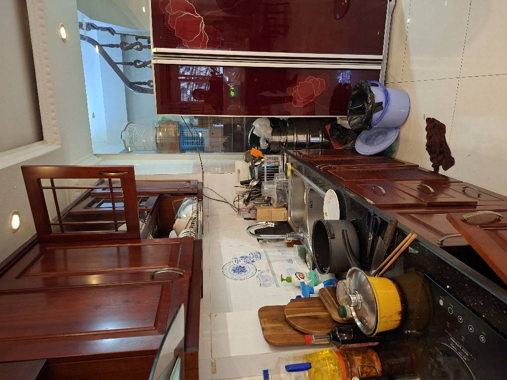 Bán nhà Trần Khát Chân - diện tích 28.2m2 5 tầng - Nhà đẹp dân xây - giá 8,5 tỷ