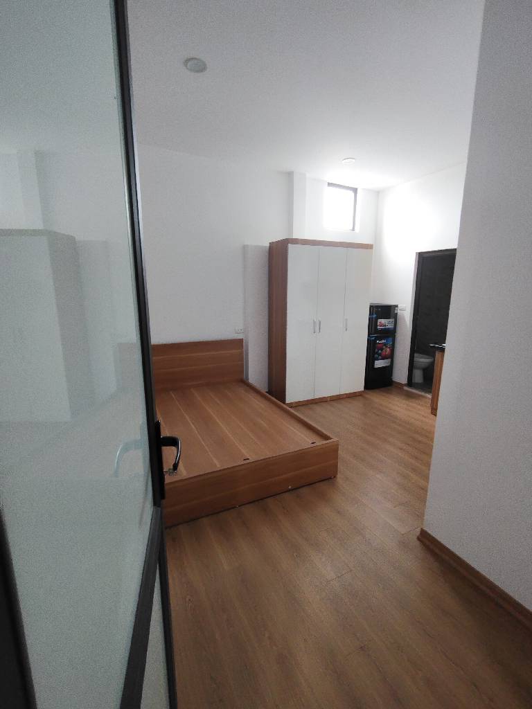 Bán nhà Định Công Thượng - diện tích 60m2 7 tầng - ô tô đỗ cửa - giá 16,8 tỷ