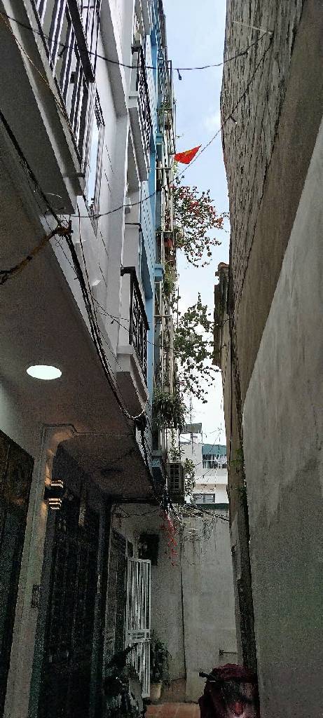 Bán nhà Vĩnh Hưng - diện tích 32.8m2 5 tầng - Nhà đẹp - giá 6,8 tỷ