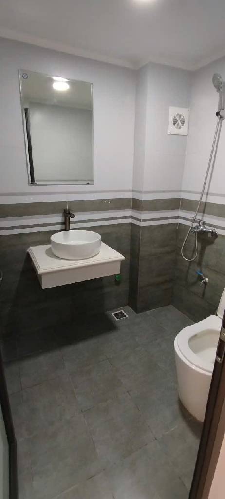 Bán nhà Vĩnh Hưng - diện tích 32.8m2 5 tầng - Nhà đẹp - giá 6,8 tỷ