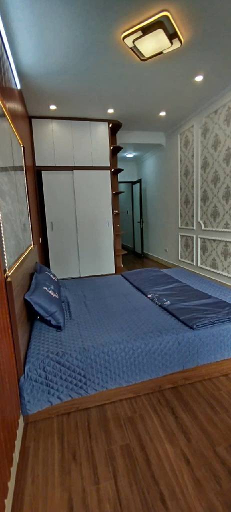 Bán nhà Vĩnh Hưng - diện tích 32.8m2 5 tầng - Nhà đẹp - giá 6,8 tỷ