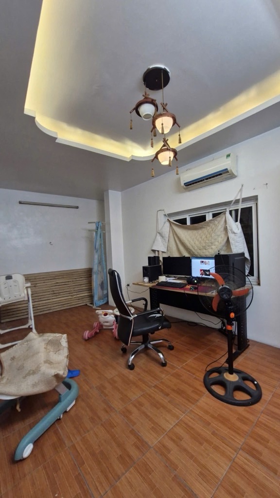 Bán nhà Nguyễn Lương Bằng - diện tích 25,1m2 5 tầng - Lô góc, gần phố - giá 7,2 tỷ