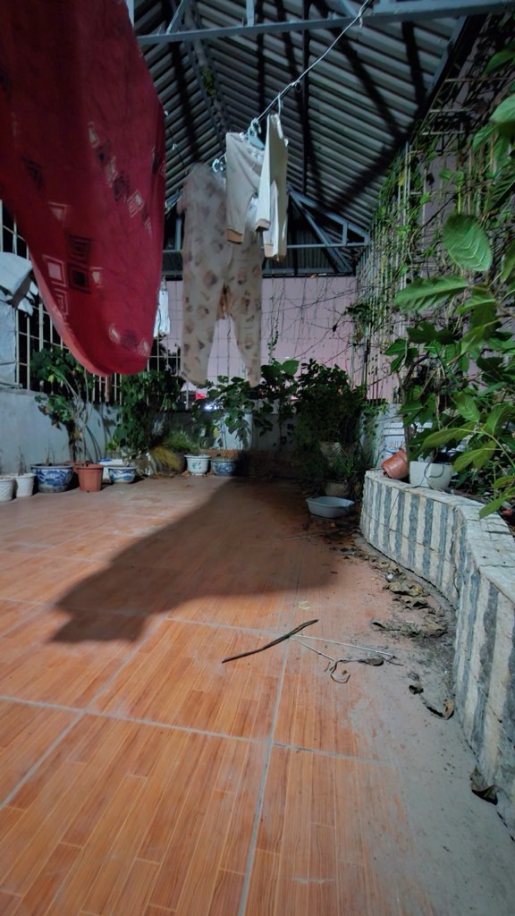 Bán nhà Nguyễn Lương Bằng - diện tích 25,1m2 5 tầng - Lô góc, gần phố - giá 7,2 tỷ