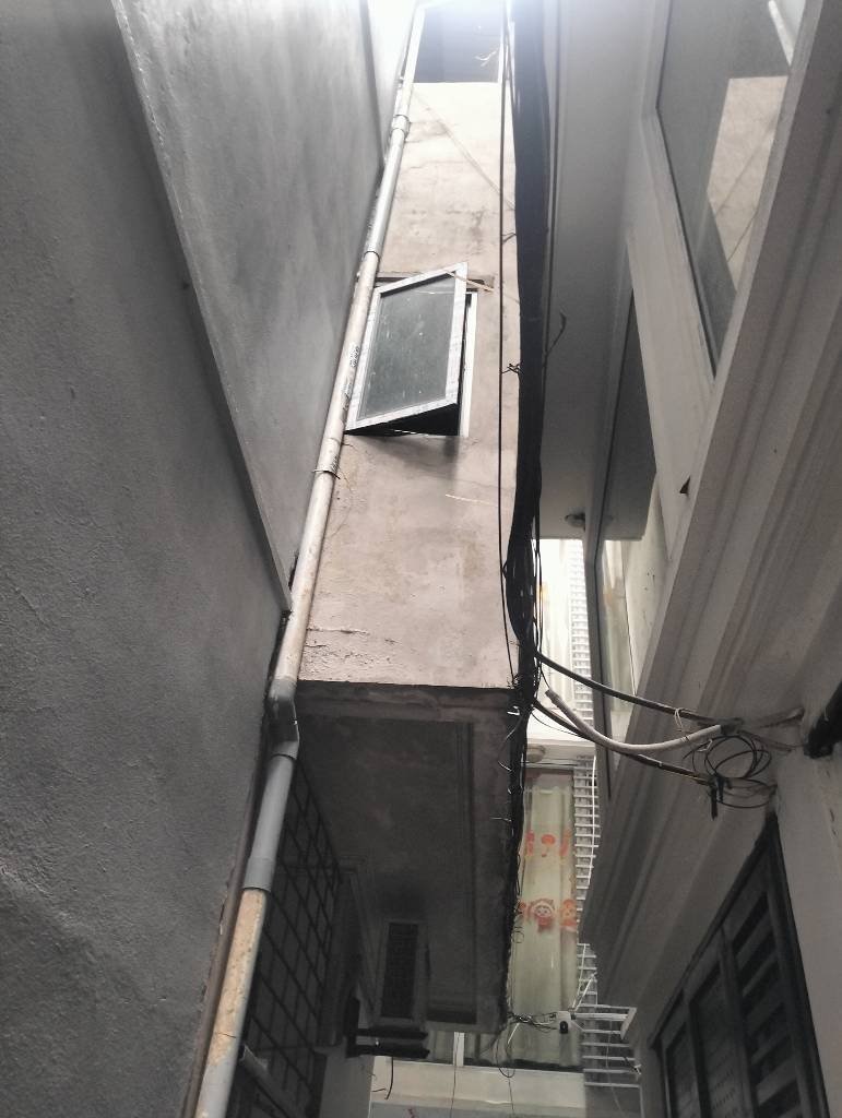 Bán nhà Đê Trần Khát Chân - diện tích 29m2 3 tầng - Đất thổ cư - giá 4,99 tỷ