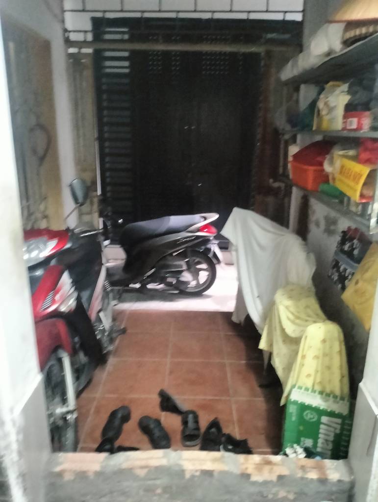 Bán nhà Đê Trần Khát Chân - diện tích 29m2 3 tầng - Đất thổ cư - giá 4,99 tỷ