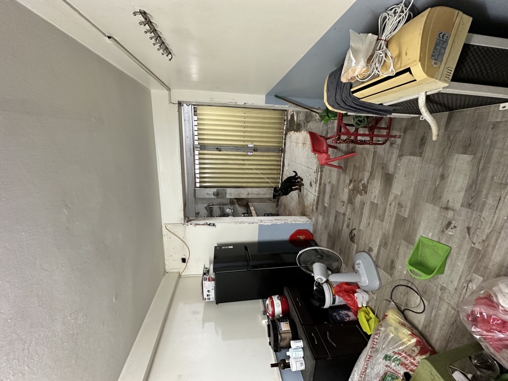 Bán nhà Nguyễn Đức Cảnh - diện tích 43.8m2 2 tầng - Mặt phố kinh doanh - giá 15 tỷ