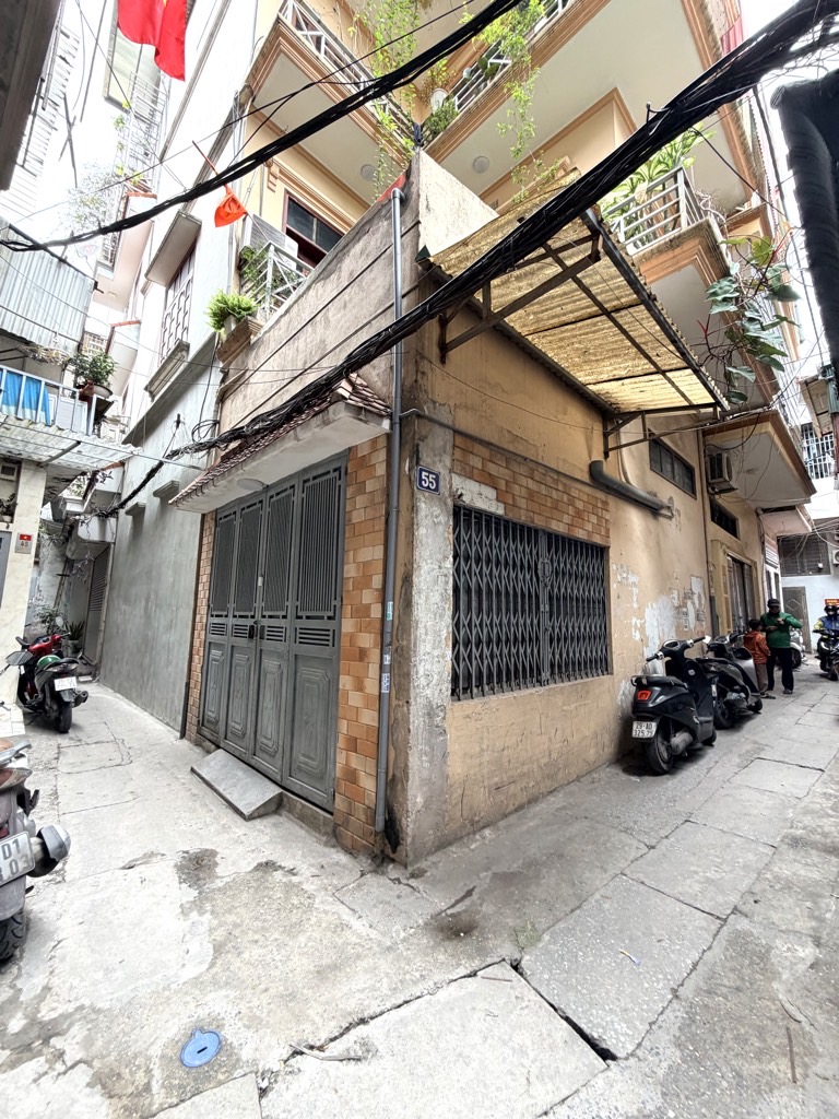 Bán nhà Hoàng Mai - diện tích 61m2 4 tầng - Lô góc hai thoáng - giá 12,8 tỷ