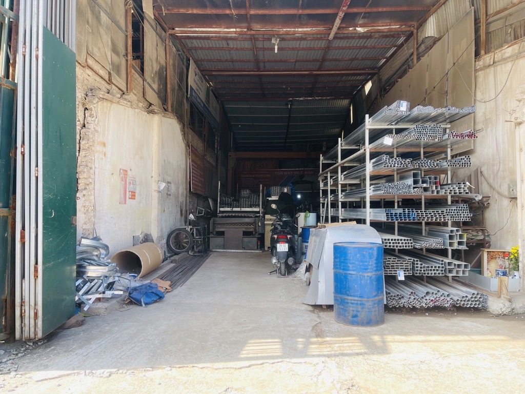 Bán nhà Tam Trinh - diện tích 166m2 1 tầng - Đất mặt phố - giá 11 tỷ