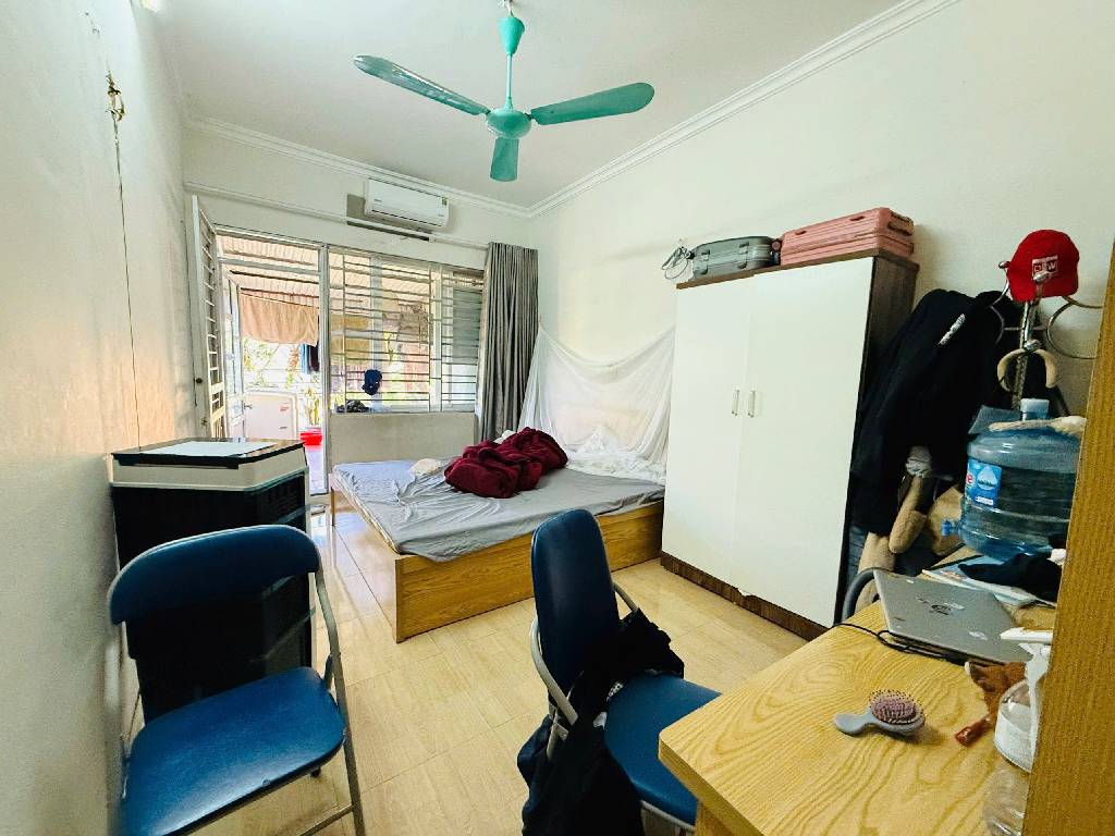 Bán nhà kim giang - diện tích 32,6m2 4 tầng - Ô TÔ TRÁNH - giá 16,4 tỷ