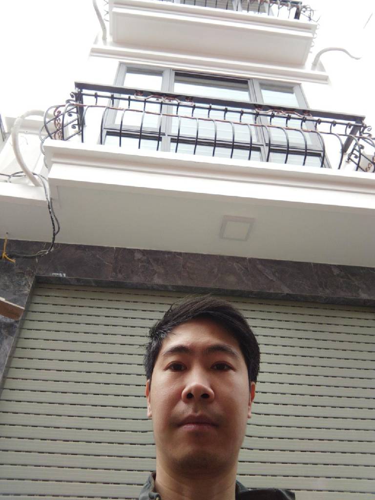 Bán nhà Đại Từ - diện tích 47m2 6 tầng - Ô tô đỗ cửa - giá 13,7 tỷ