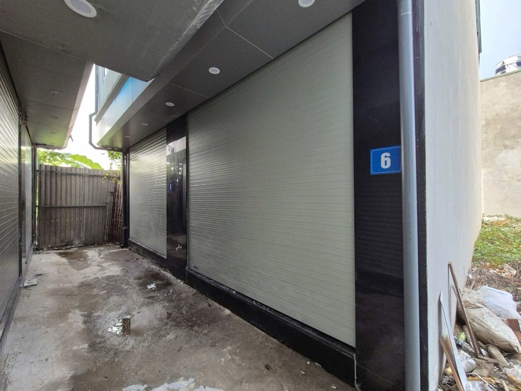 Bán nhà Định Công Hạ - diện tích 51m2 3 tầng - gần ô tô - giá 3,3 tỷ