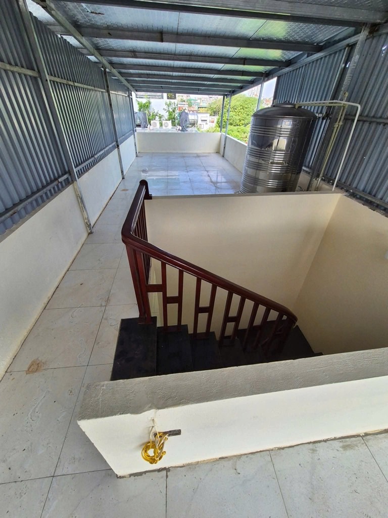 Bán nhà Định Công Hạ - diện tích 51m2 3 tầng - gần ô tô - giá 3,3 tỷ